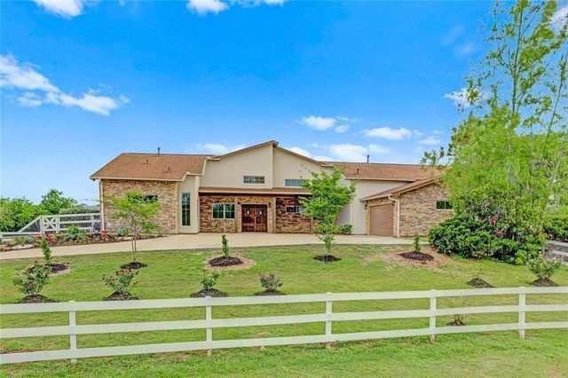 5403 E River Drive, Richmond, TX 77406