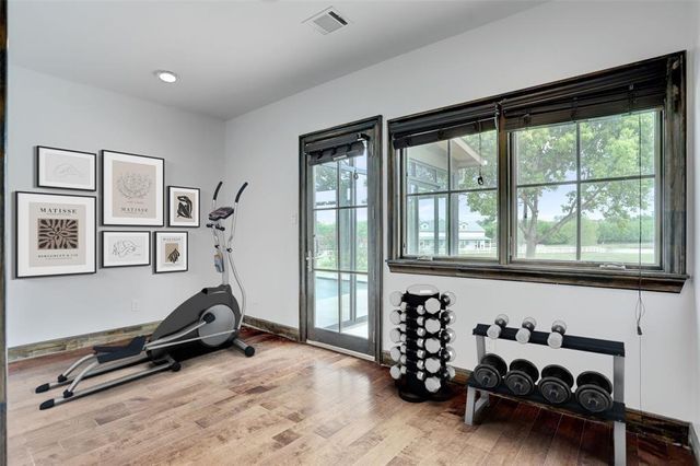 5403 E River Drive, Richmond, TX 77406