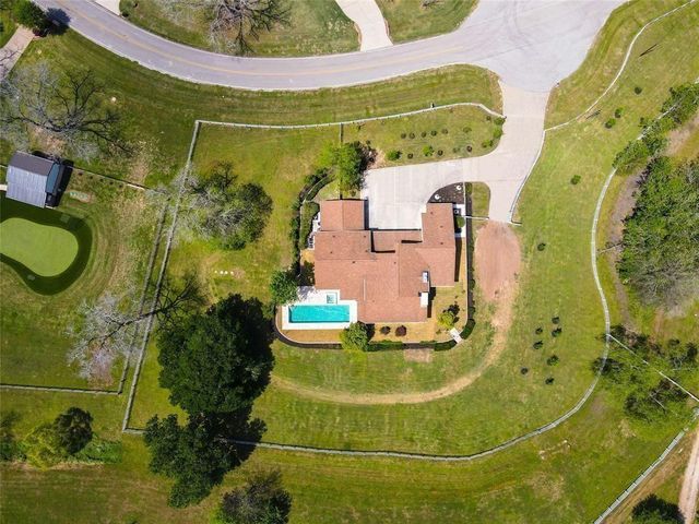5403 E River Drive, Richmond, TX 77406