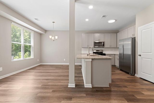 1010 Valley Rock Drive, Lithonia, GA 30058