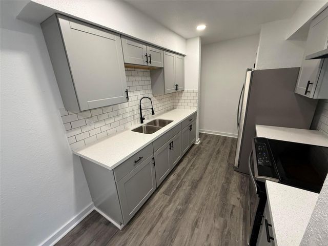 8034 Antoine Drive 231, Houston, TX 77088