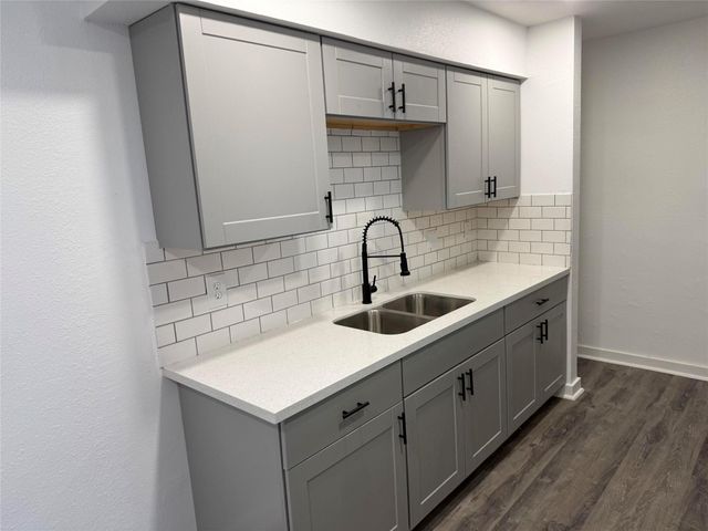 8034 Antoine Drive 231, Houston, TX 77088