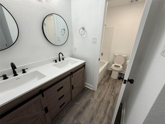 8034 Antoine Drive 231, Houston, TX 77088