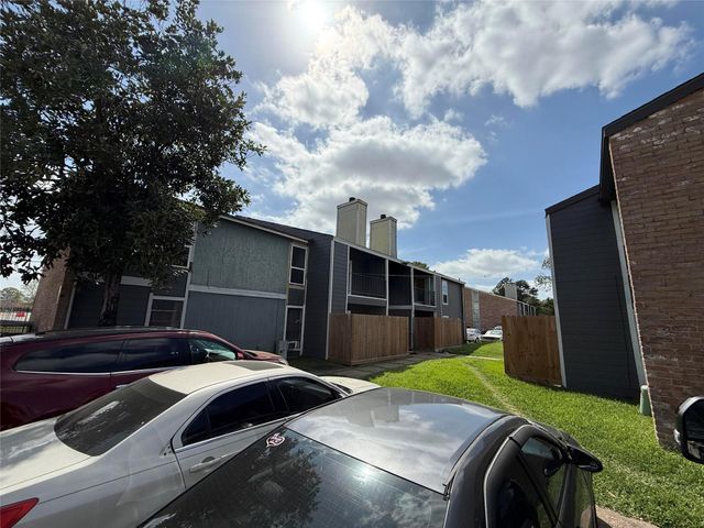 8034 Antoine Drive 231, Houston, TX 77088