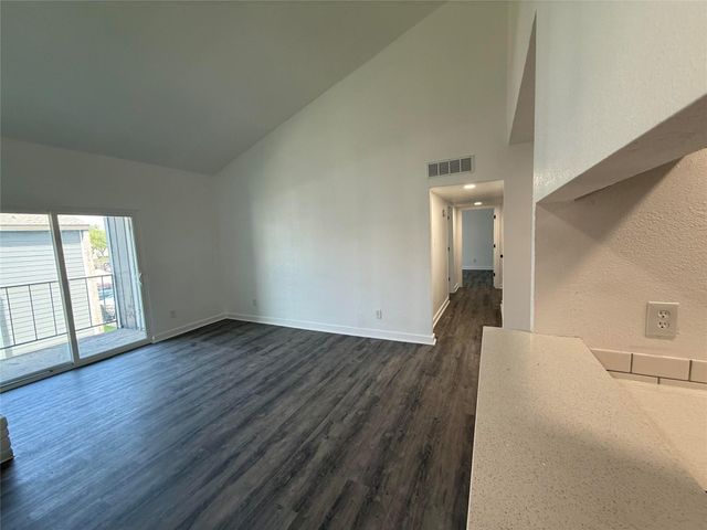 8034 Antoine Drive 231, Houston, TX 77088