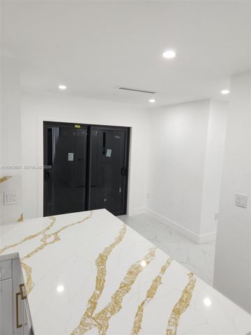 18450 NW 56th Pl, Miami Gardens, FL 33055