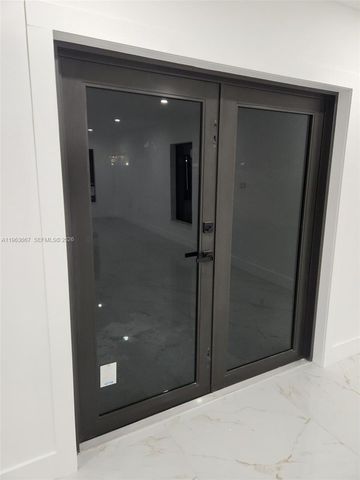 18450 NW 56th Pl, Miami Gardens, FL 33055