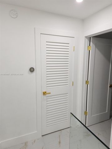 18450 NW 56th Pl, Miami Gardens, FL 33055