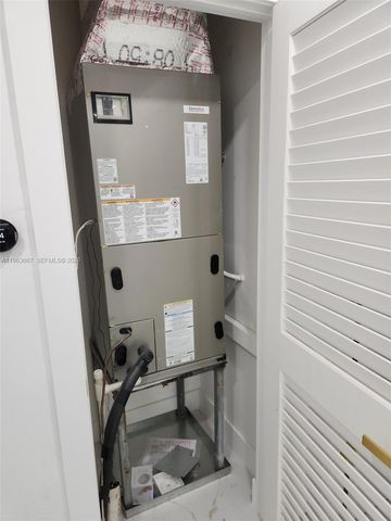 18450 NW 56th Pl, Miami Gardens, FL 33055