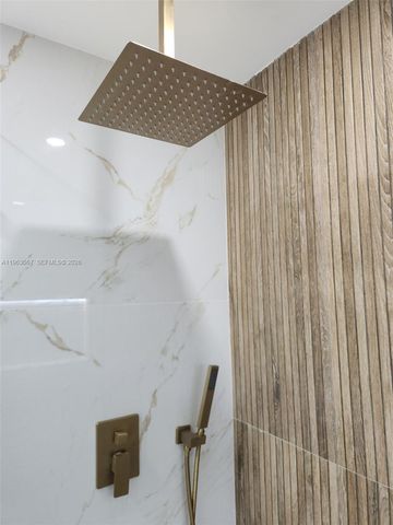 18450 NW 56th Pl, Miami Gardens, FL 33055