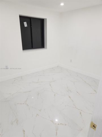 18450 NW 56th Pl, Miami Gardens, FL 33055