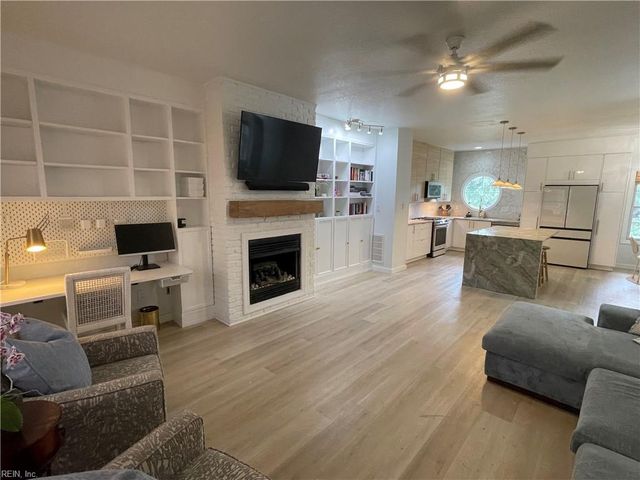 2209 Devore CT, Virginia Beach, VA 23451
