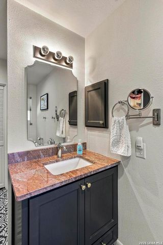 211 SHARON DR, San Antonio, TX 78216
