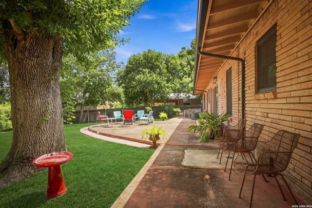 211 SHARON DR, San Antonio, TX 78216