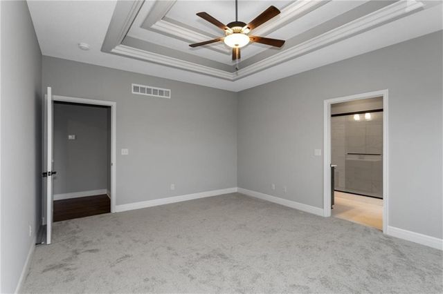 11016 N Corrington Avenue, Kansas City, MO 64156