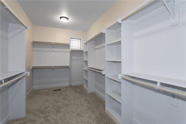 11016 N Corrington Avenue, Kansas City, MO 64156