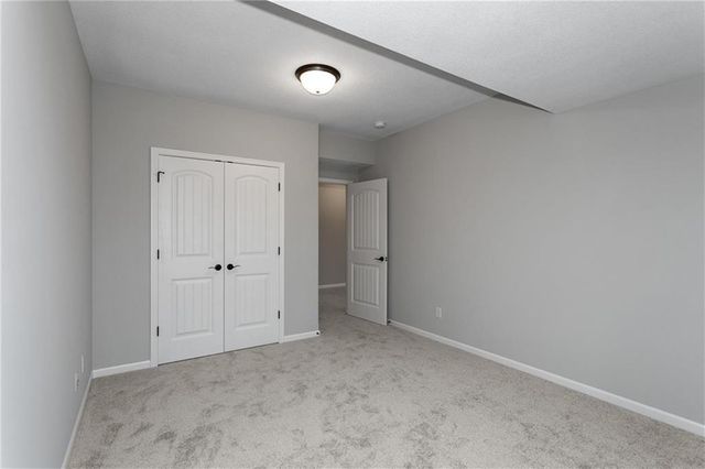 11016 N Corrington Avenue, Kansas City, MO 64156