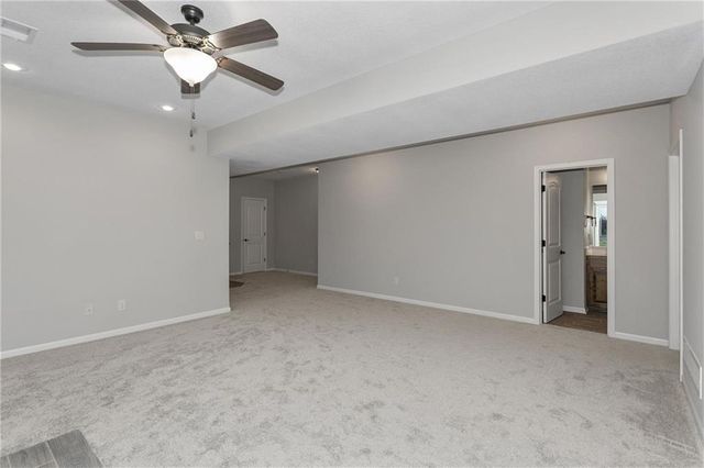 11016 N Corrington Avenue, Kansas City, MO 64156