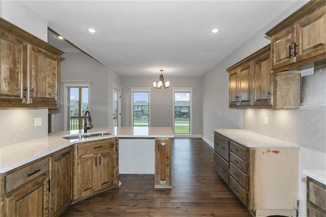 11016 N Corrington Avenue, Kansas City, MO 64156