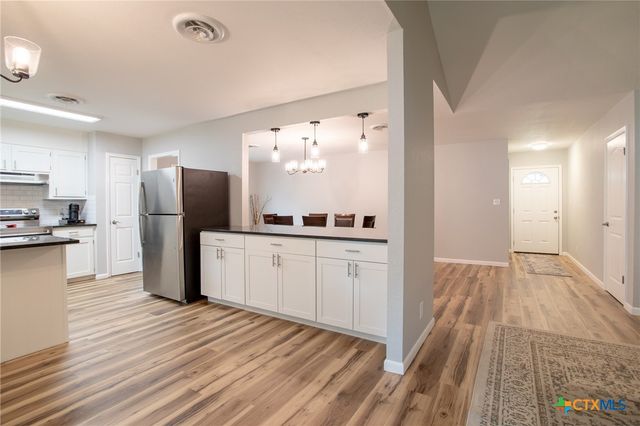 307 Richmond Drive, Victoria, TX 77904