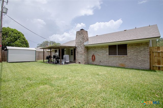 307 Richmond Drive, Victoria, TX 77904