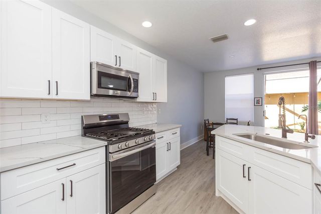 10020 TATE LANE, Tampa, FL 33626