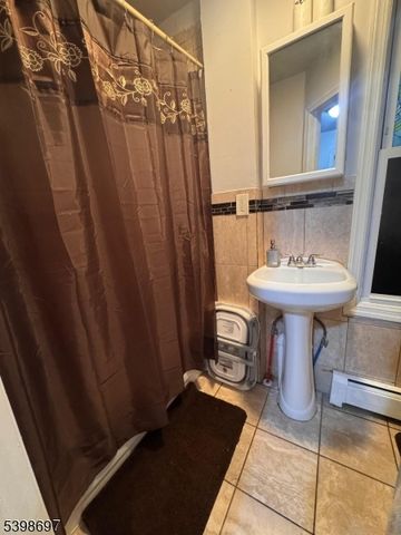 15 N 3Rd St, Paterson City, NJ 07522