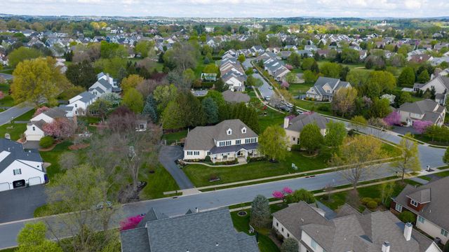 517 WHEATFIELD DR, Lititz, PA 17543