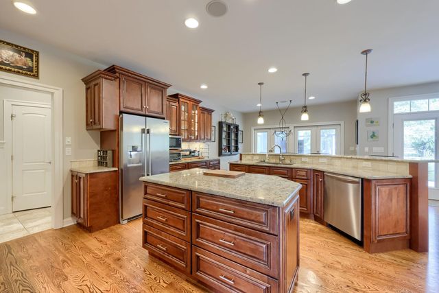 517 WHEATFIELD DR, Lititz, PA 17543