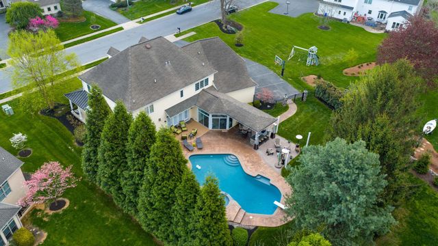 517 WHEATFIELD DR, Lititz, PA 17543