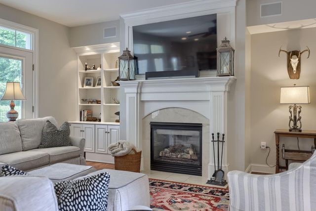517 WHEATFIELD DR, Lititz, PA 17543