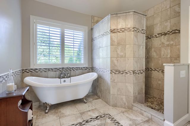 517 WHEATFIELD DR, Lititz, PA 17543