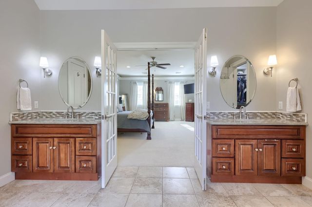 517 WHEATFIELD DR, Lititz, PA 17543