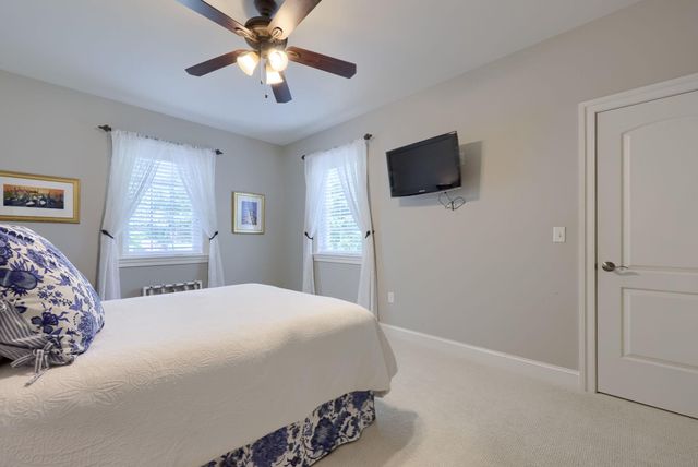 517 WHEATFIELD DR, Lititz, PA 17543
