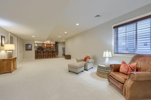 517 WHEATFIELD DR, Lititz, PA 17543