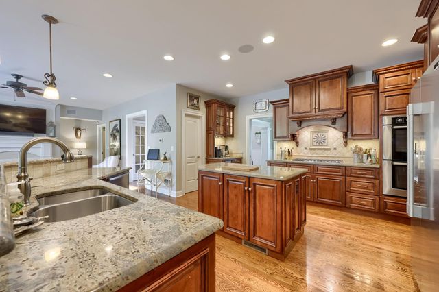 517 WHEATFIELD DR, Lititz, PA 17543