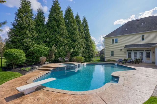 517 WHEATFIELD DR, Lititz, PA 17543