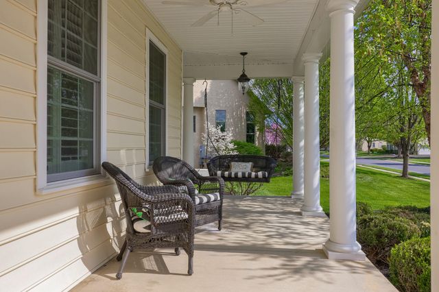 517 WHEATFIELD DR, Lititz, PA 17543