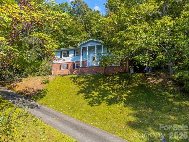 1168 North Country Club Drive, Cullowhee, NC 28723