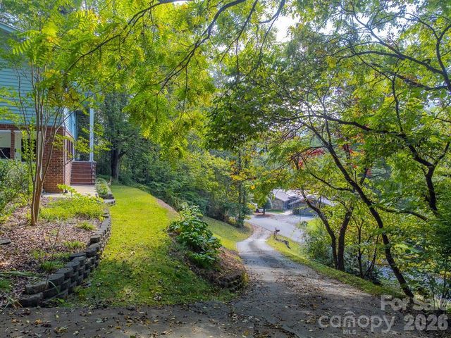 1168 North Country Club Drive, Cullowhee, NC 28723