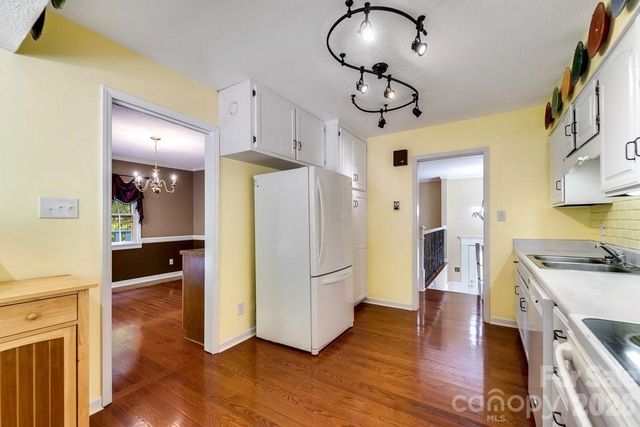 1168 North Country Club Drive, Cullowhee, NC 28723