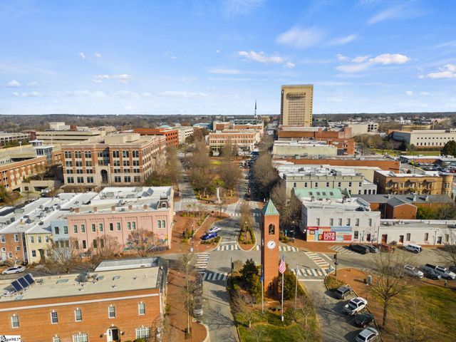 445 Blairwood Court, Spartanburg, SC 29303