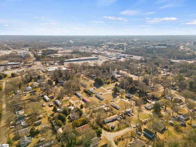 445 Blairwood Court, Spartanburg, SC 29303