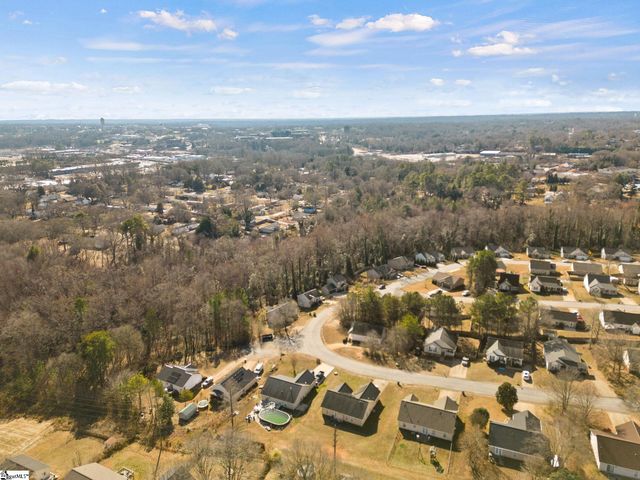 445 Blairwood Court, Spartanburg, SC 29303