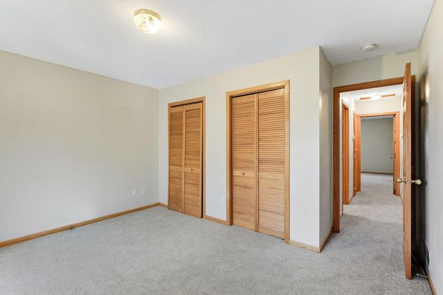 11852 Yellow Pine Street NW, Coon Rapids, MN 55448