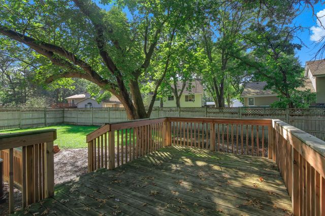 11852 Yellow Pine Street NW, Coon Rapids, MN 55448