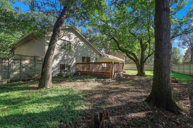 11852 Yellow Pine Street NW, Coon Rapids, MN 55448