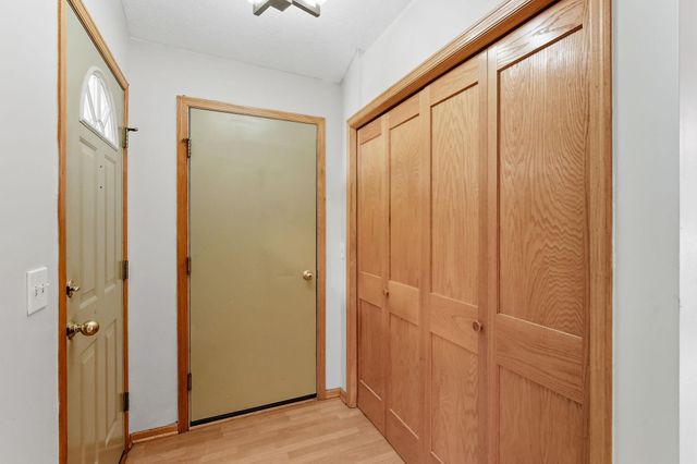 11852 Yellow Pine Street NW, Coon Rapids, MN 55448