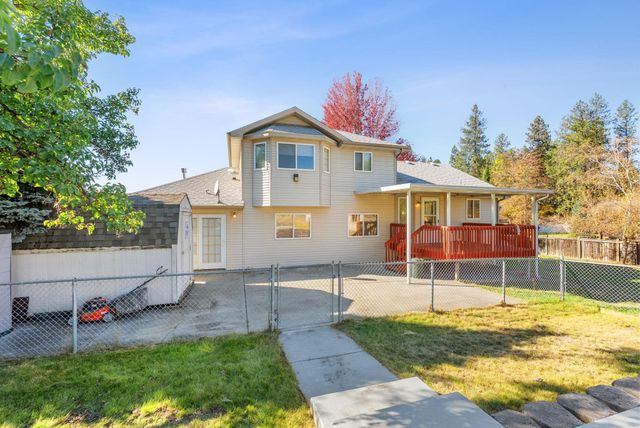 15024 N McKinnon Ct, Mead, WA 99201