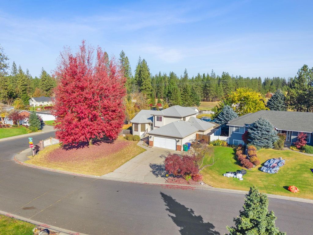 15024 N McKinnon Ct, Mead, WA 99201 photo 2